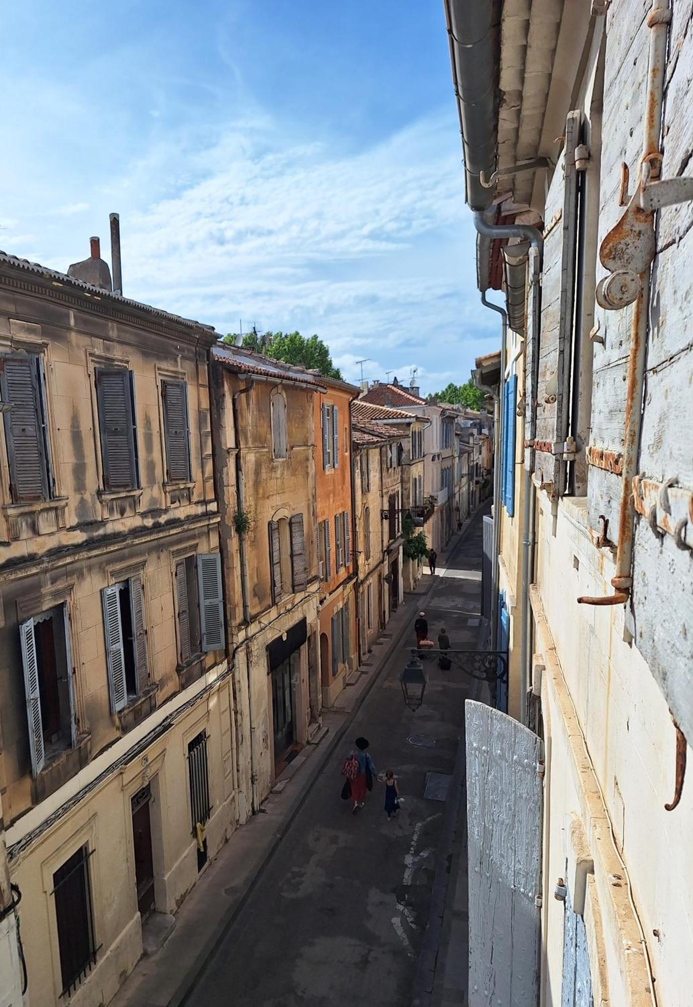 La Garriguette Appart Centre Historique Calme Climatise 6 Couchages Arles Kültér fotó