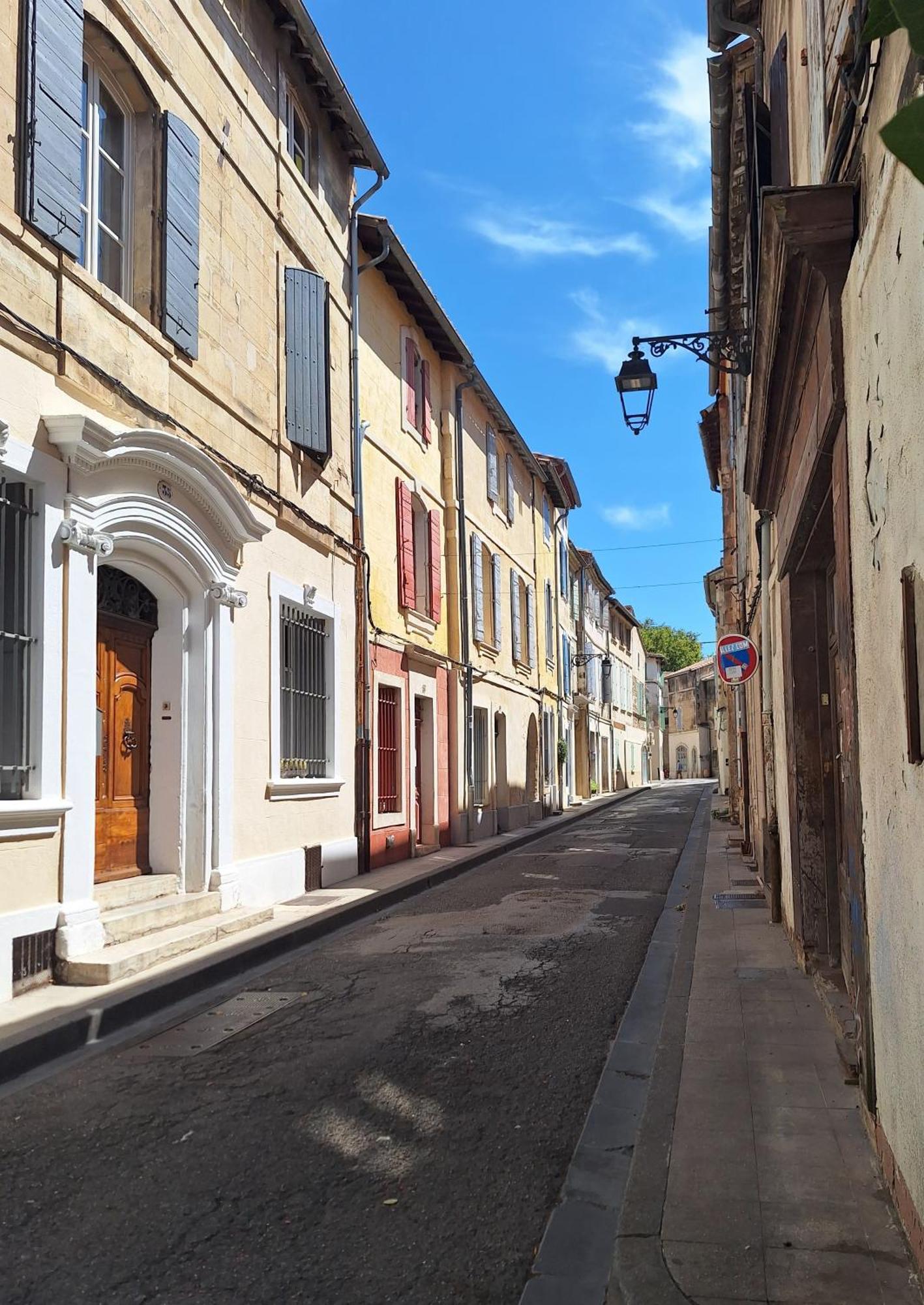 La Garriguette Appart Centre Historique Calme Climatise 6 Couchages Arles Kültér fotó